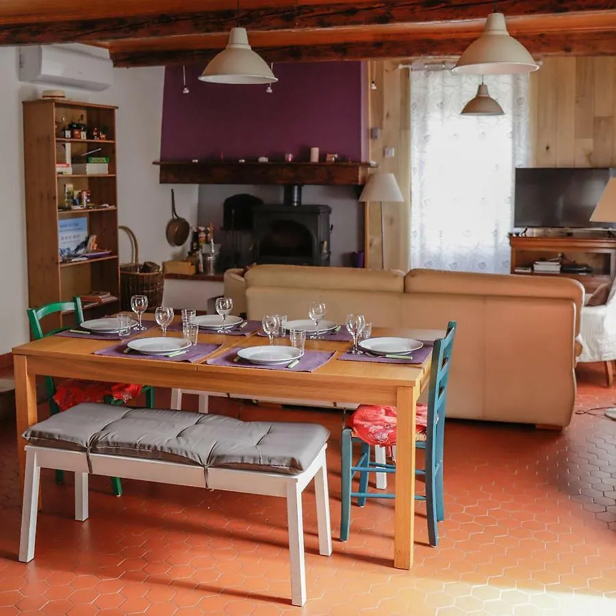 Holiday home Maison Du Coue Pyrenees Mourtis Gite Pour 2 A 12 Pers Sengouagnet France