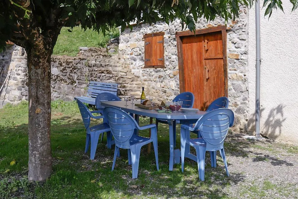 Holiday home Maison Du Coue Pyrenees Mourtis Gite Pour 2 A 12 Pers Sengouagnet